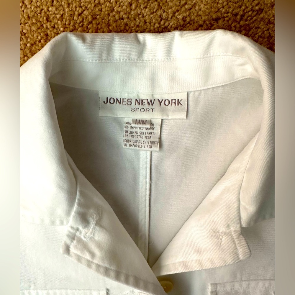 Women’s Jones New York 🤍 Denim Jacket - Picture 2 of 7